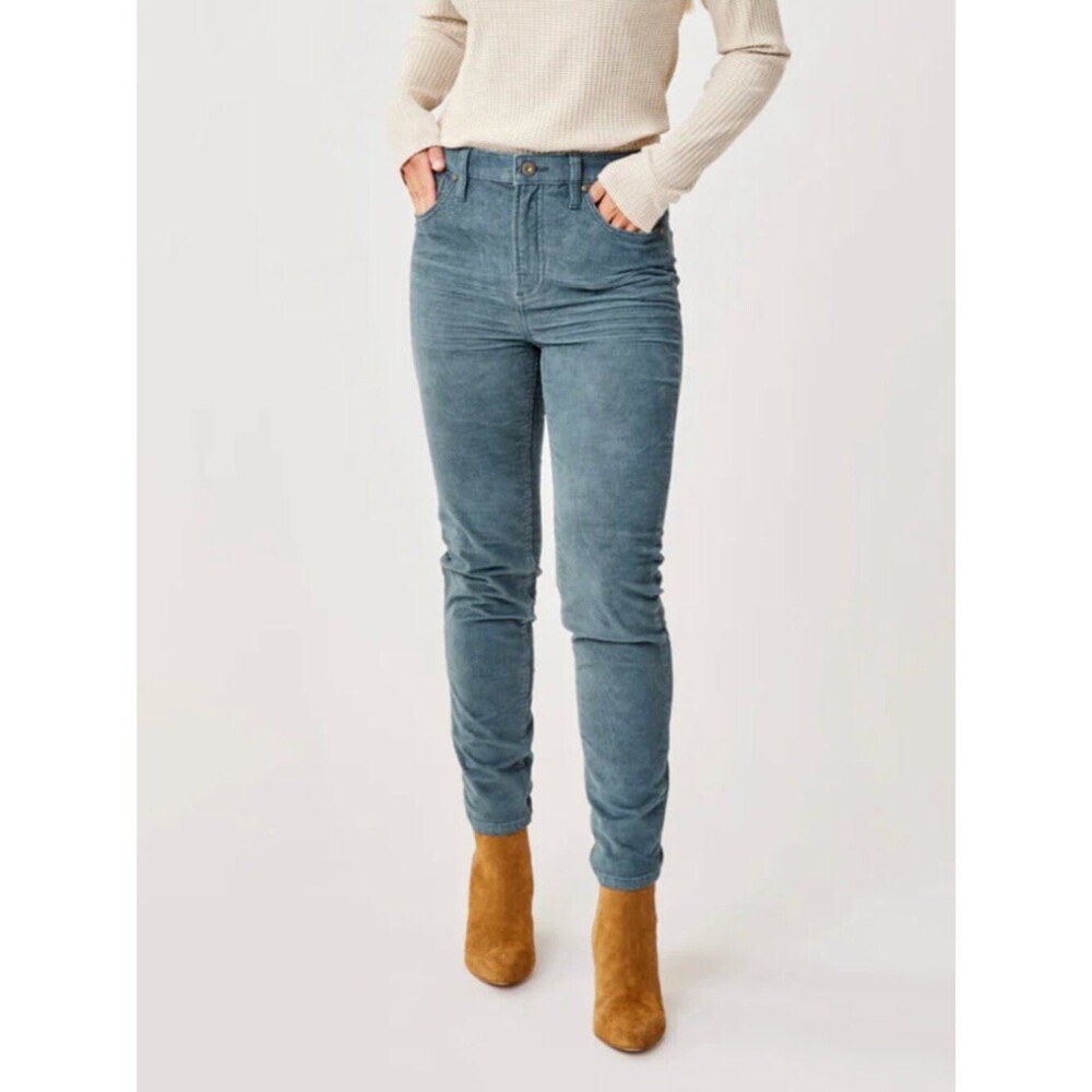 Carve Designs Skyler Skinny Cord in Slate Sz 6